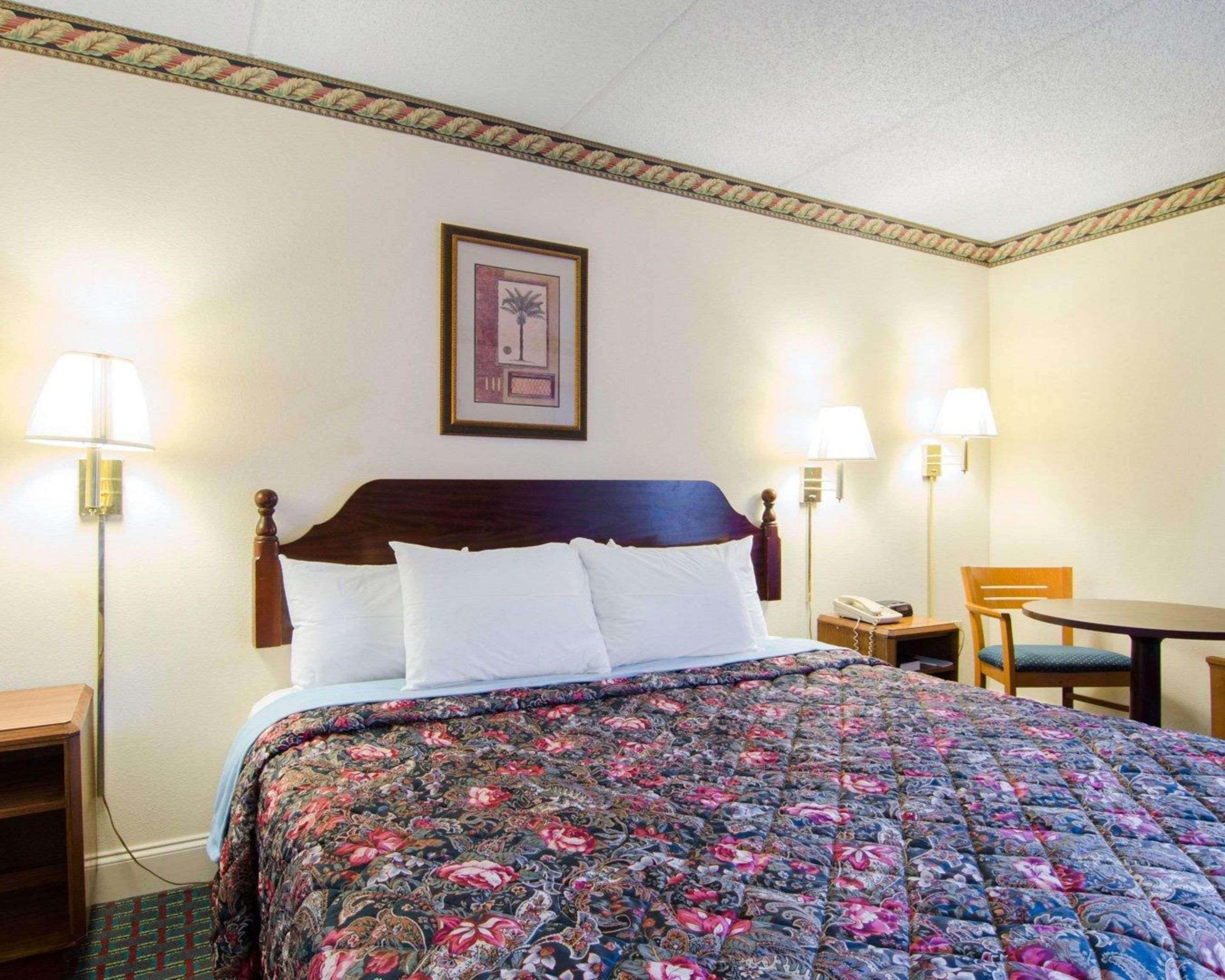 Rodeway Inn Norcross Zewnętrze zdjęcie